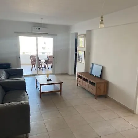 Marios & Chris Construction 71 *